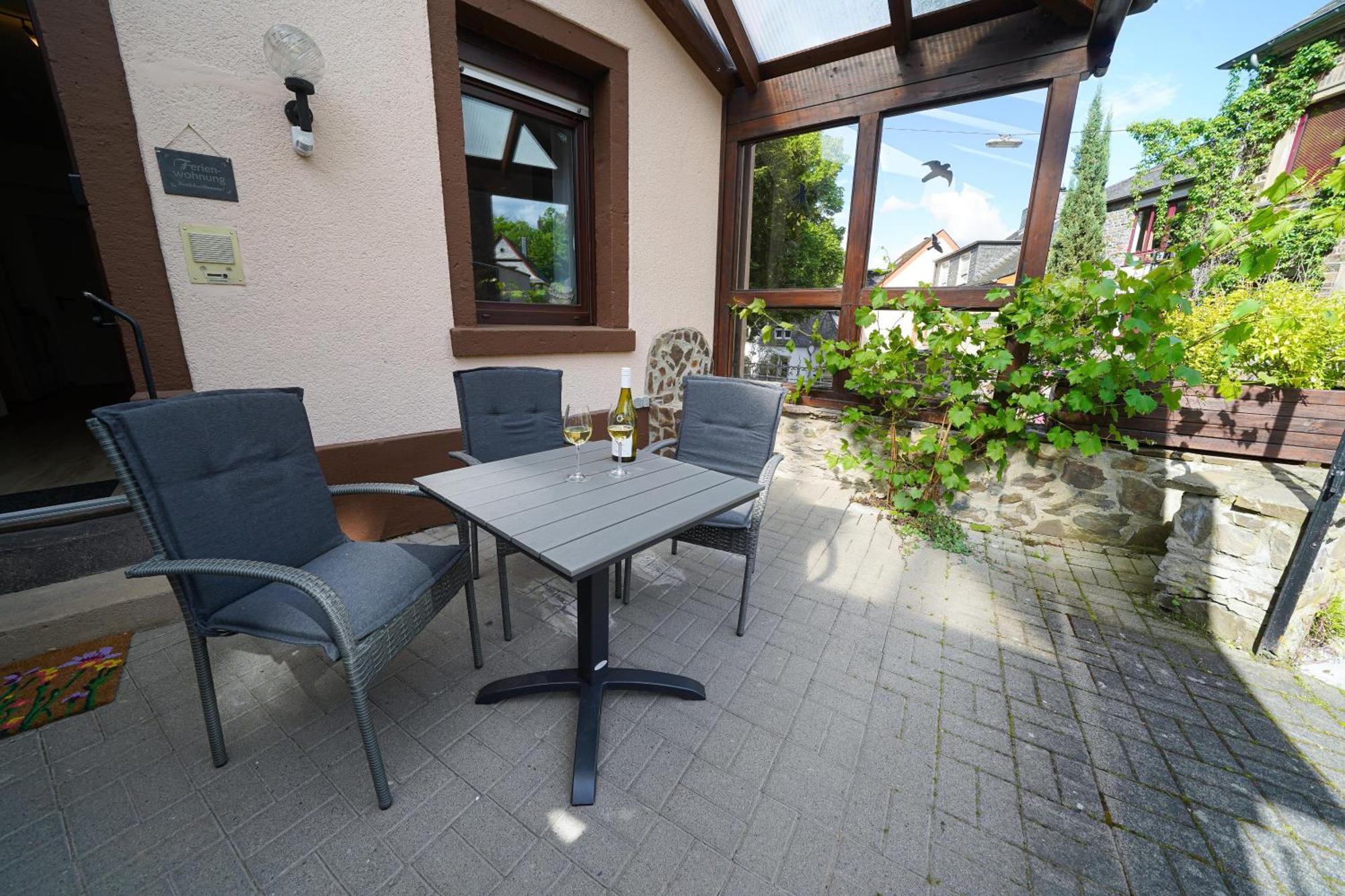 Haus Daniela Oberstadt Cochem Exterior foto